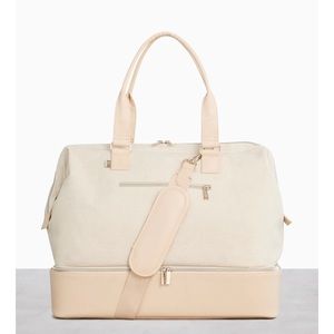 BEIS The Weekender in beige